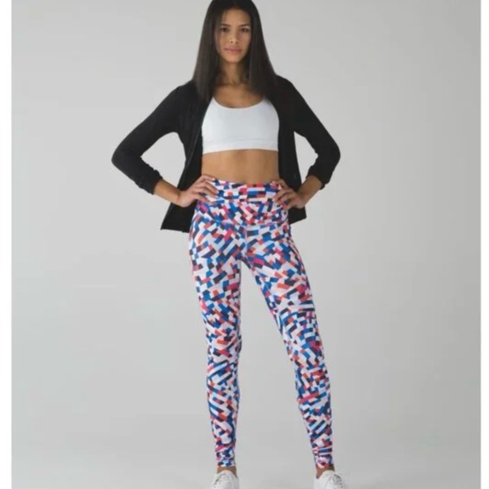 Lululemon Wunder Under Pant ( hi- rise ) Capoeira‎ Multi Women's Size 6